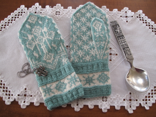 St. Olav's Cross Mittens